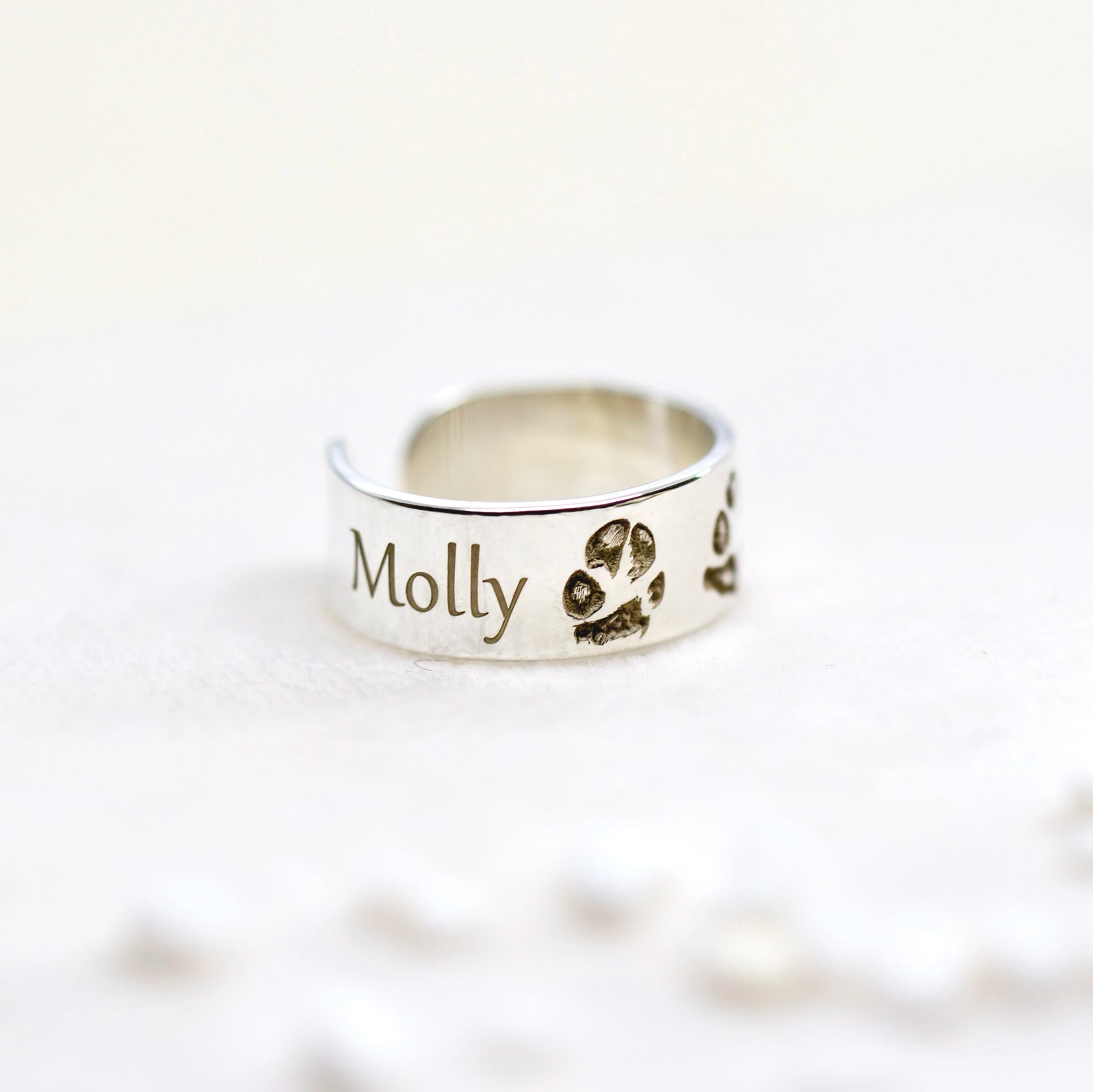 INBLUE Anello Urna Ceneri Foto Personalizzato Testo Incisione Acciaio Inossidabile con Sigillo Anelli Commemorativo Gioielli per Donne Uomo con Lo Strumento Imbuto (Argento, Foto Colori, Taglia 14 INBLUE Anello Urna Ceneri Foto Personalizzato Testo Incisione Acciaio Inossidabile con Sigillo Anelli Commemorativo Gioielli per Donne Uomo con Lo Strumento Imbuto (Argento, Foto Colori, Taglia 14