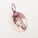 ciondolo ovalein argento bagnato in oro rosa con il ritratto del tuo cavallo