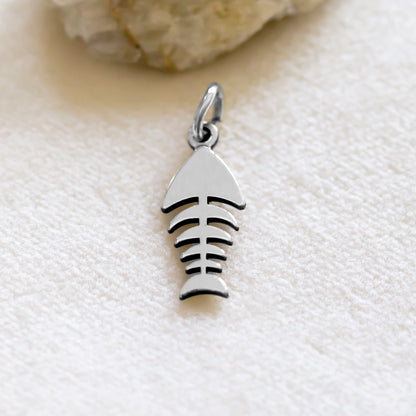 ciondolo lisca di pesce argento o ottone da indossare con il cordino o per personalizzare la tua collana o il tuo bracciale
