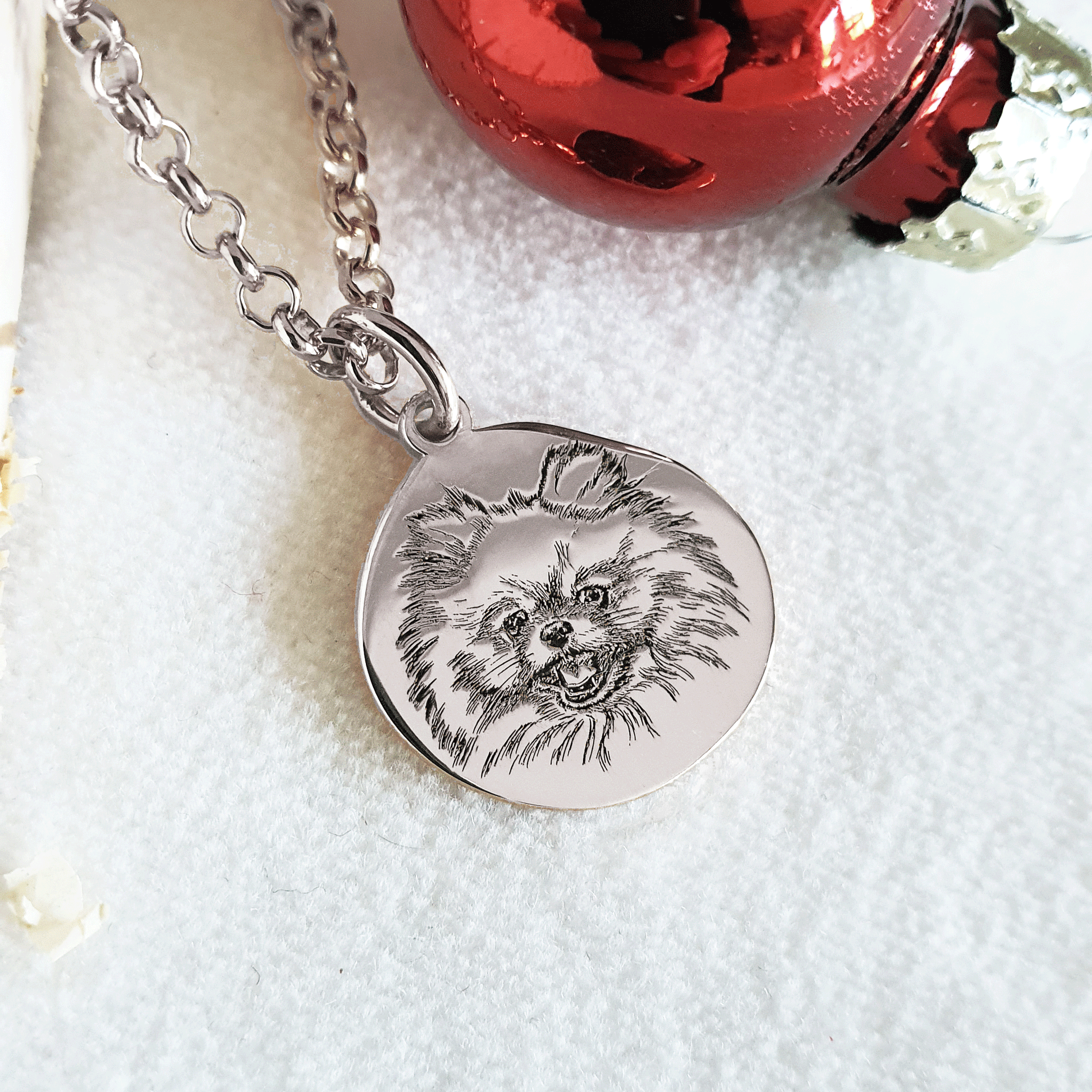 Collana in acciaio inox con pendente gatto stilizzato - Lamù gioielli Collana in acciaio inox con pendente gatto stilizzato - Lamù gioielli